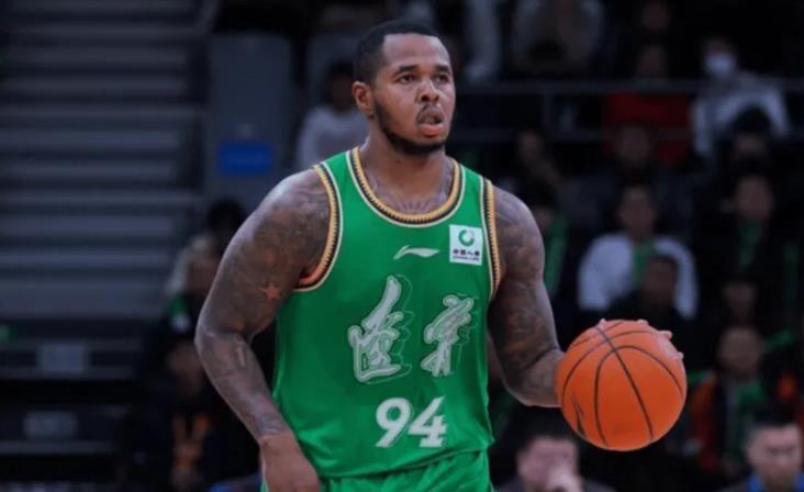 五星体育频道-0分！辽篮新援持续低迷 球迷直言跟图雷一样 杨鸣还要忍多久