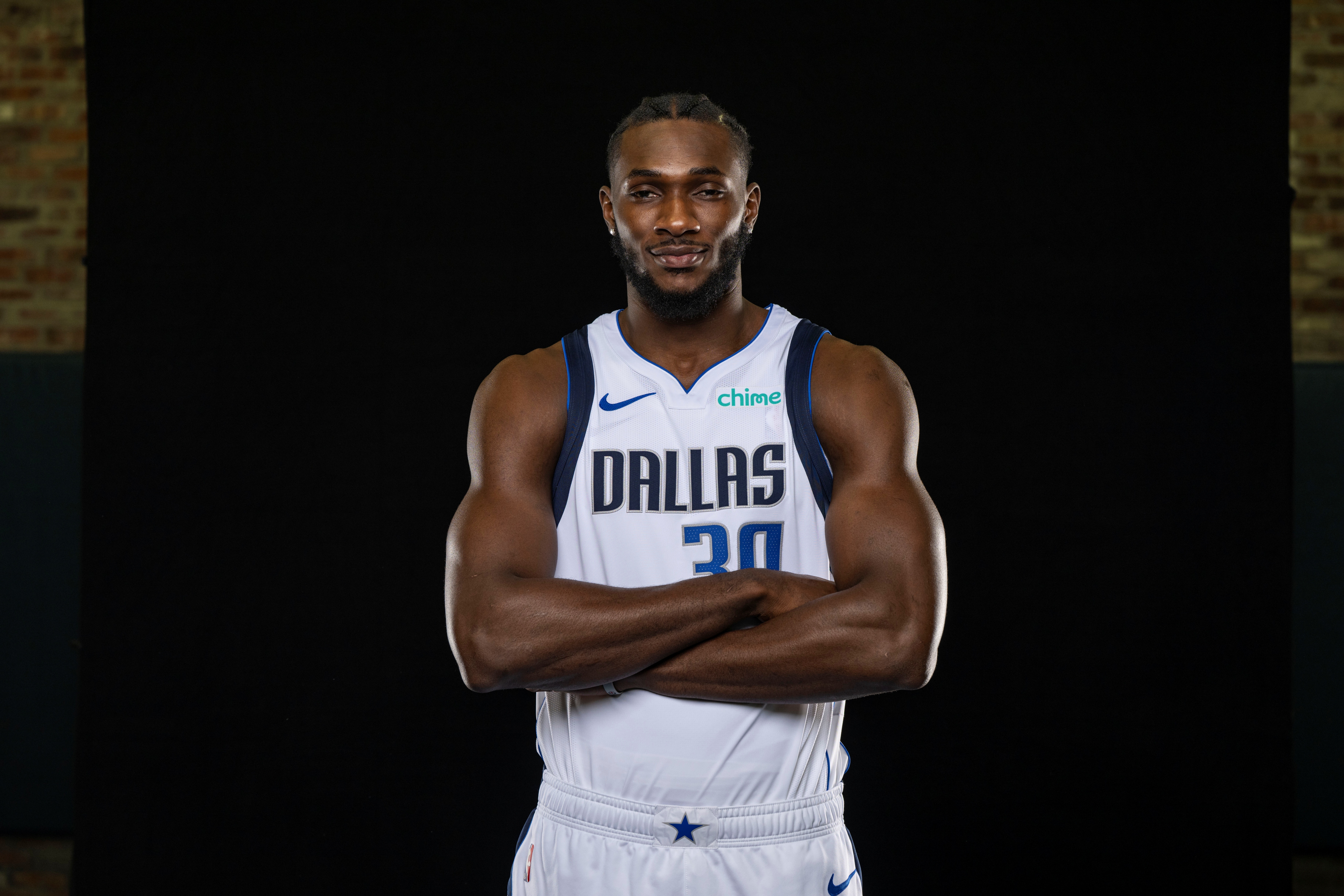 五星体育频道-优质蓝领！西塞狂抢13板并送3封盖&amp;其中5前场板 4中4另有10分2助